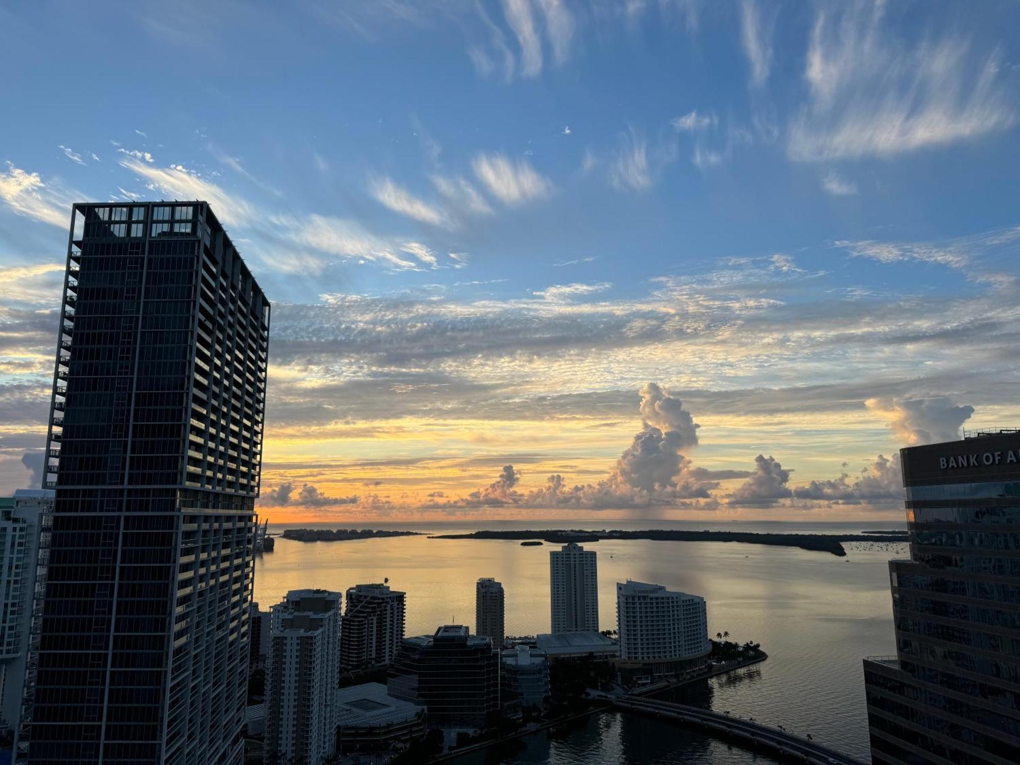 Brickell Center Apartment